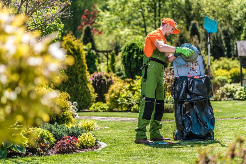 Fall Lawn Cleanup Service in Ventura County, CA